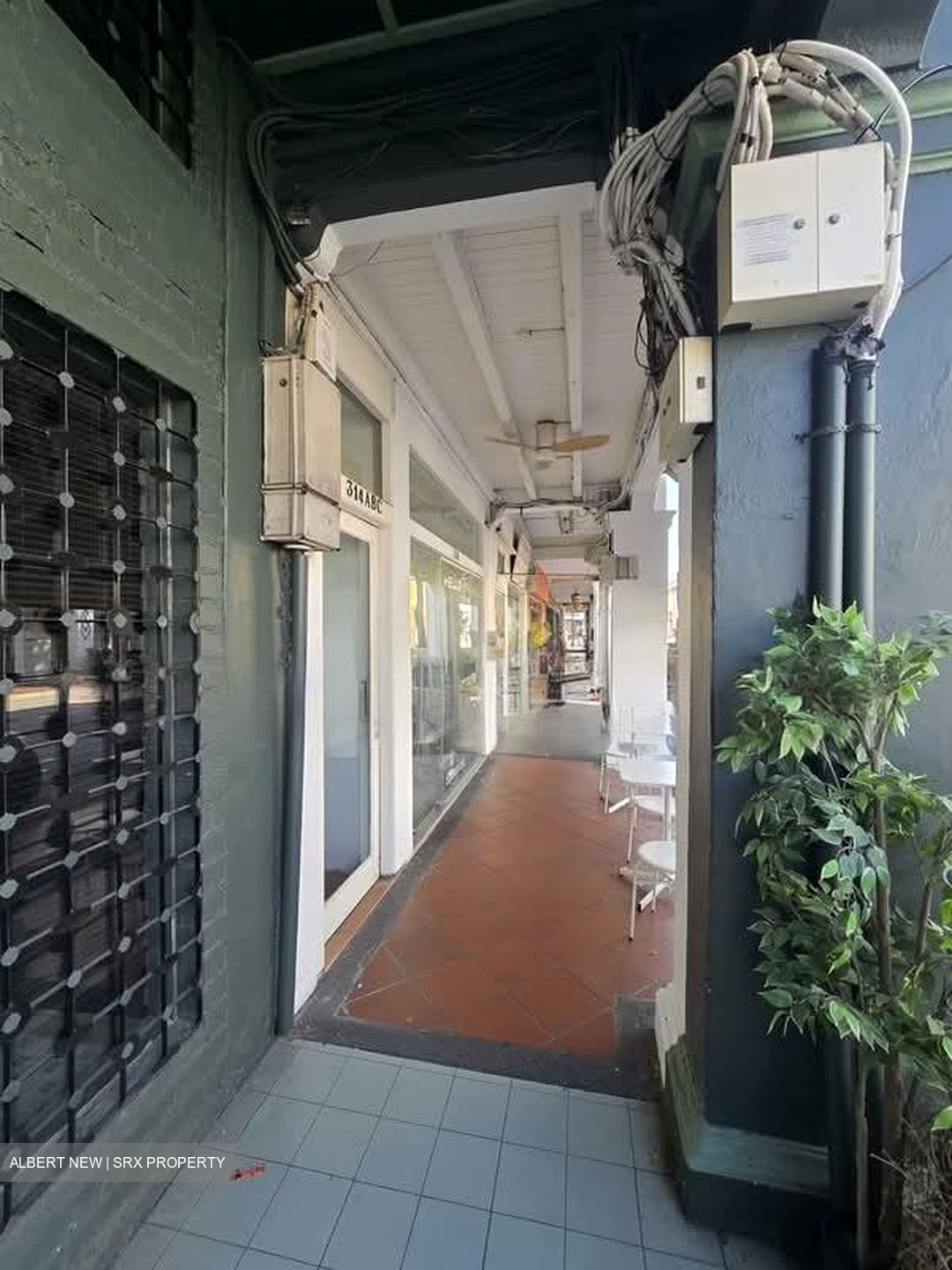 Joo Chiat Road (D15), Shop House #568000831